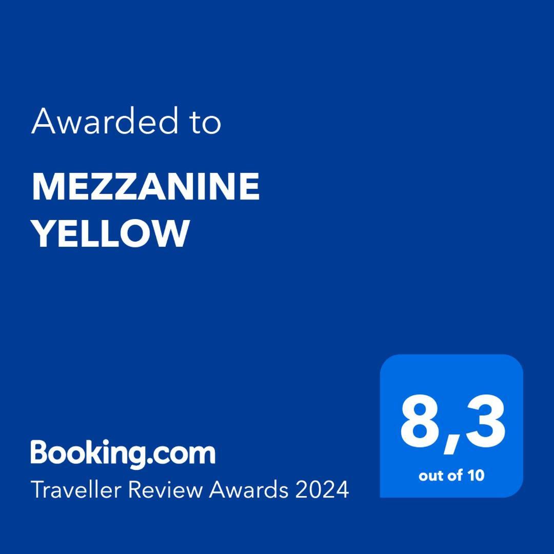 Mezzanine Yellow Madrid Exterior foto